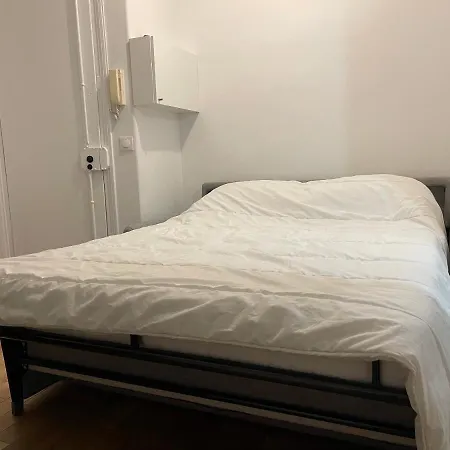 Apartment A Entierement Refait A Neuf